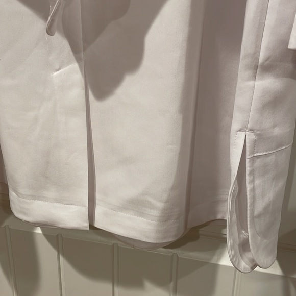 - The white coat The Modernist lab coat scrub top. Size XL. New without ta… - Picture 3 of 10